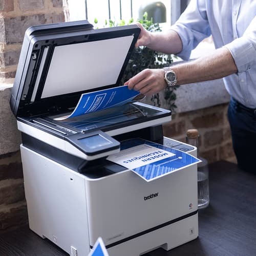 Brother DCP-L8630CDW stampante multifunzione Laser A4 2400 x 600 DPI 31 ppm Wi-Fi