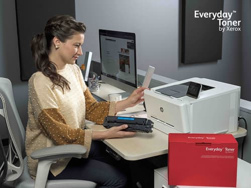 Toner Everyday™ di Xerox Nero compatibile con HP 203A (CF540A), Capacità standard